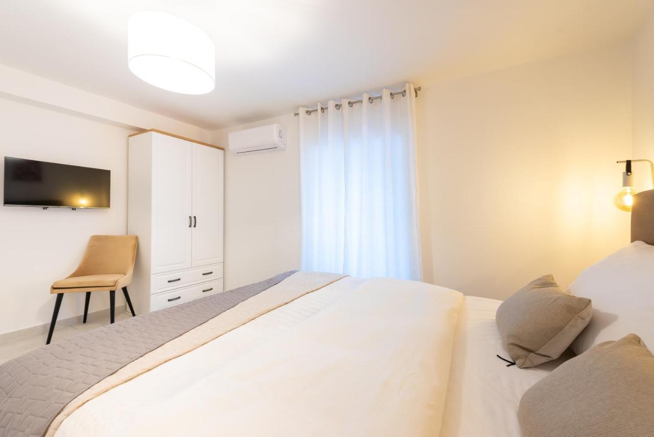 Apartment Olive Kaštela Zewnętrze zdjęcie