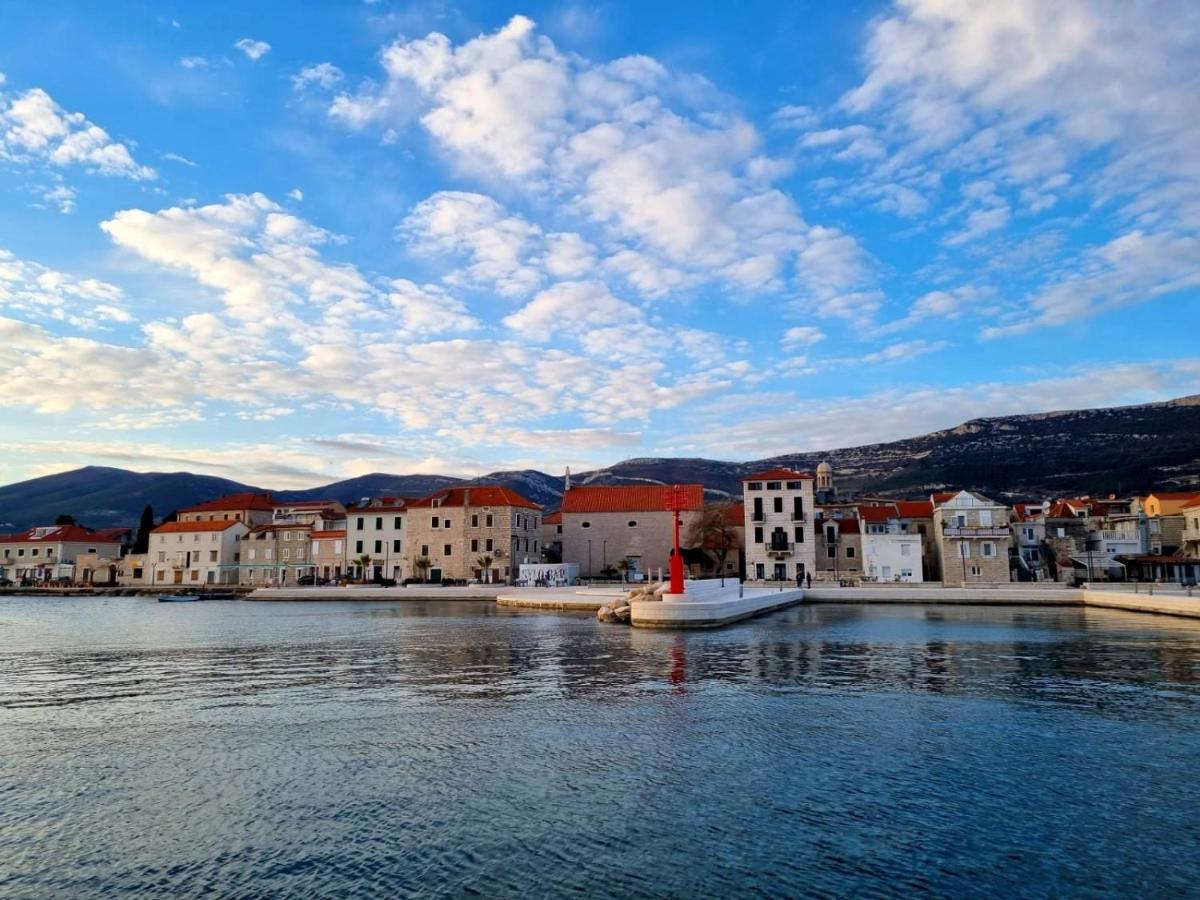 Apartment Olive Kaštela Zewnętrze zdjęcie